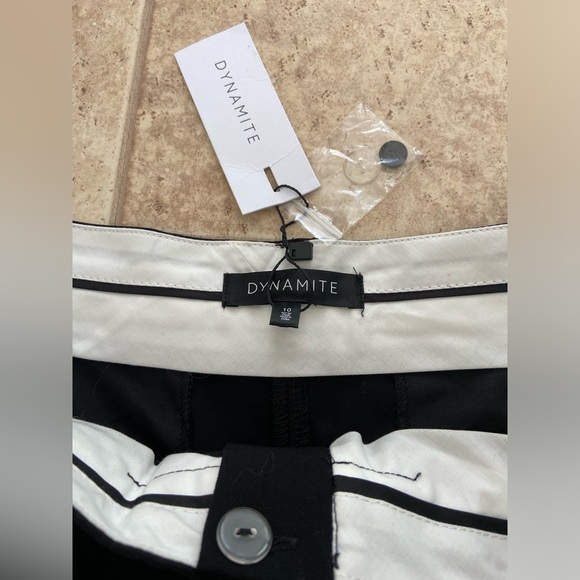 Dynamite Lila Pleated Straight Leg Pant - Picture 2 of 3